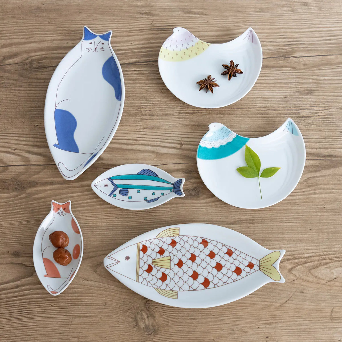 Harekutani Porcelain Fish Small Plate