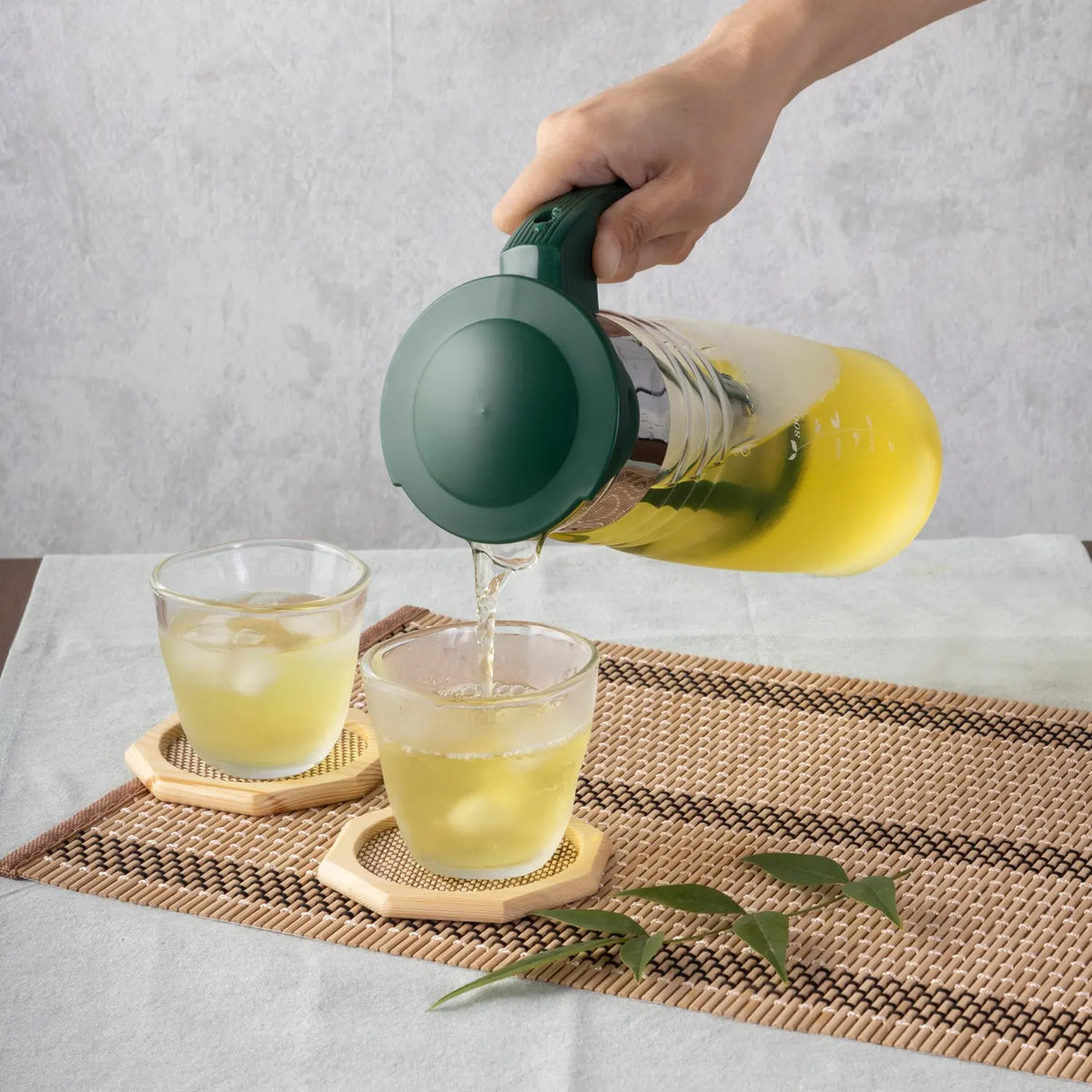 Hario Heat Resistant Glass Iced Tea Brewer with Handle 1.2L
