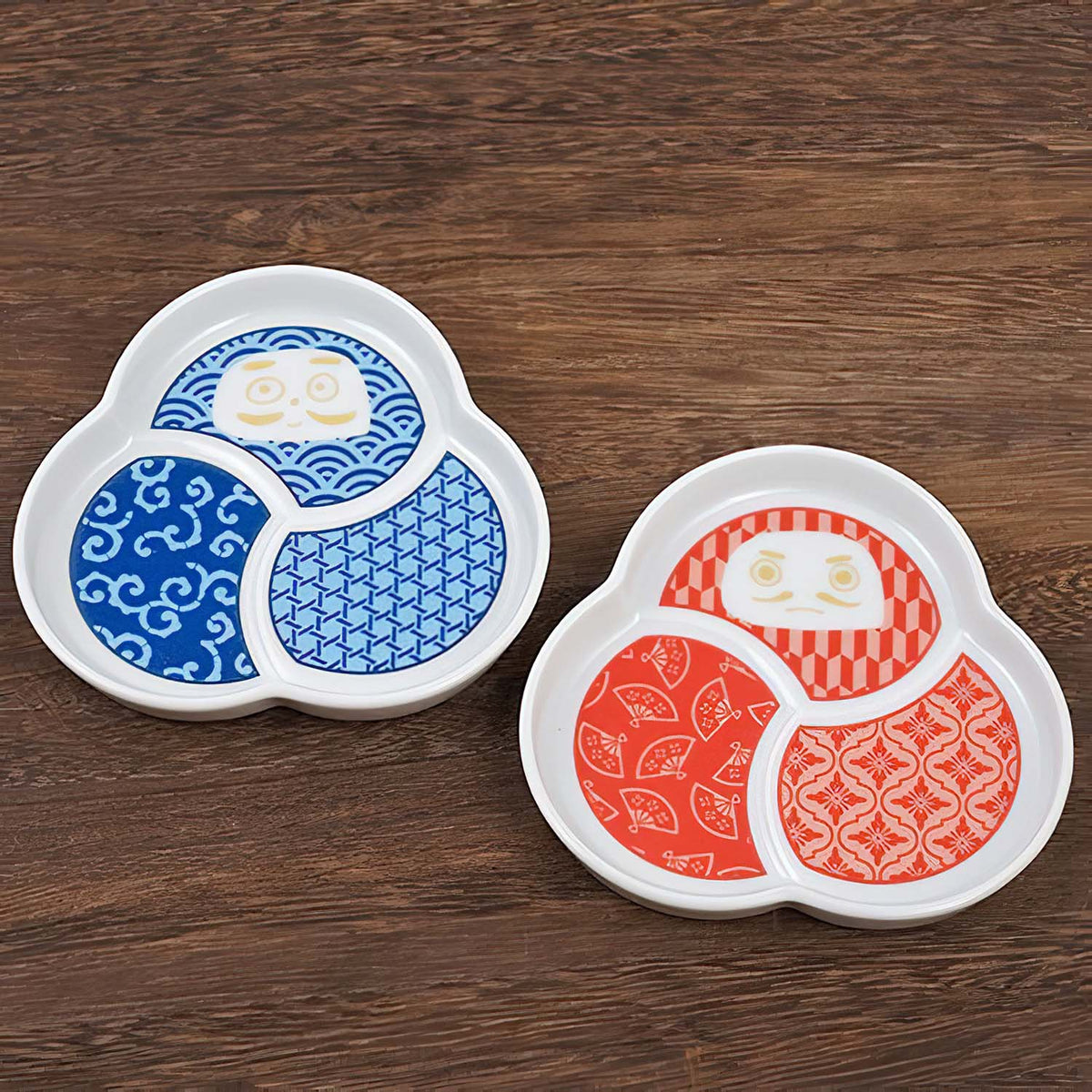 Harekutani Porcelain Daruma Small Plate