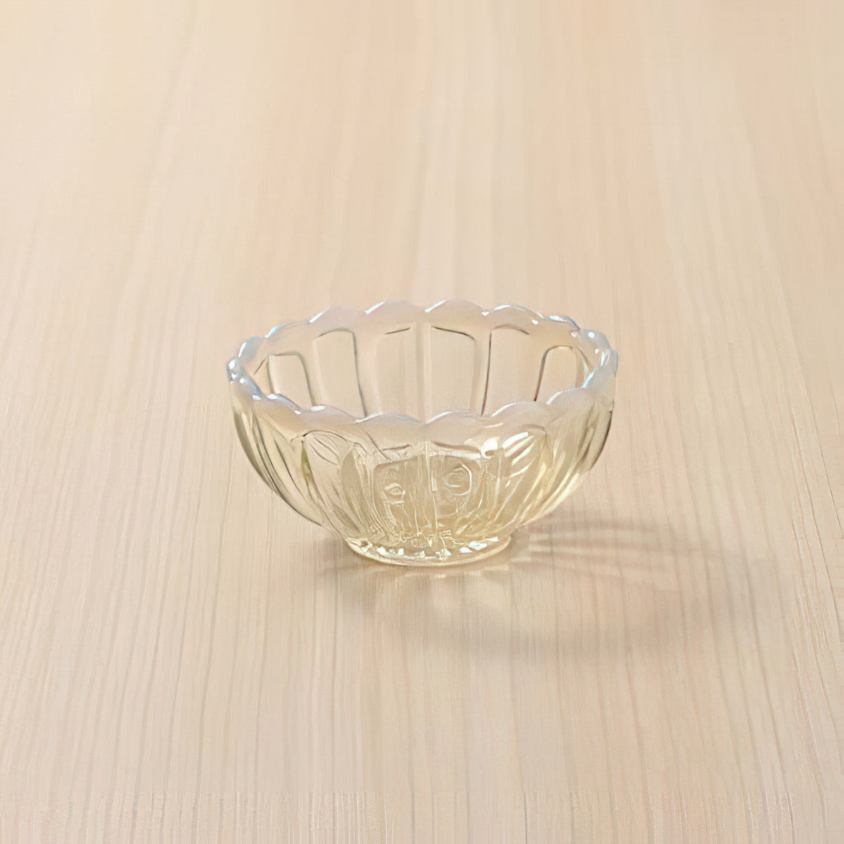 Hirota Glass Yukinohana Soda-Lime Glass Mini Bowl