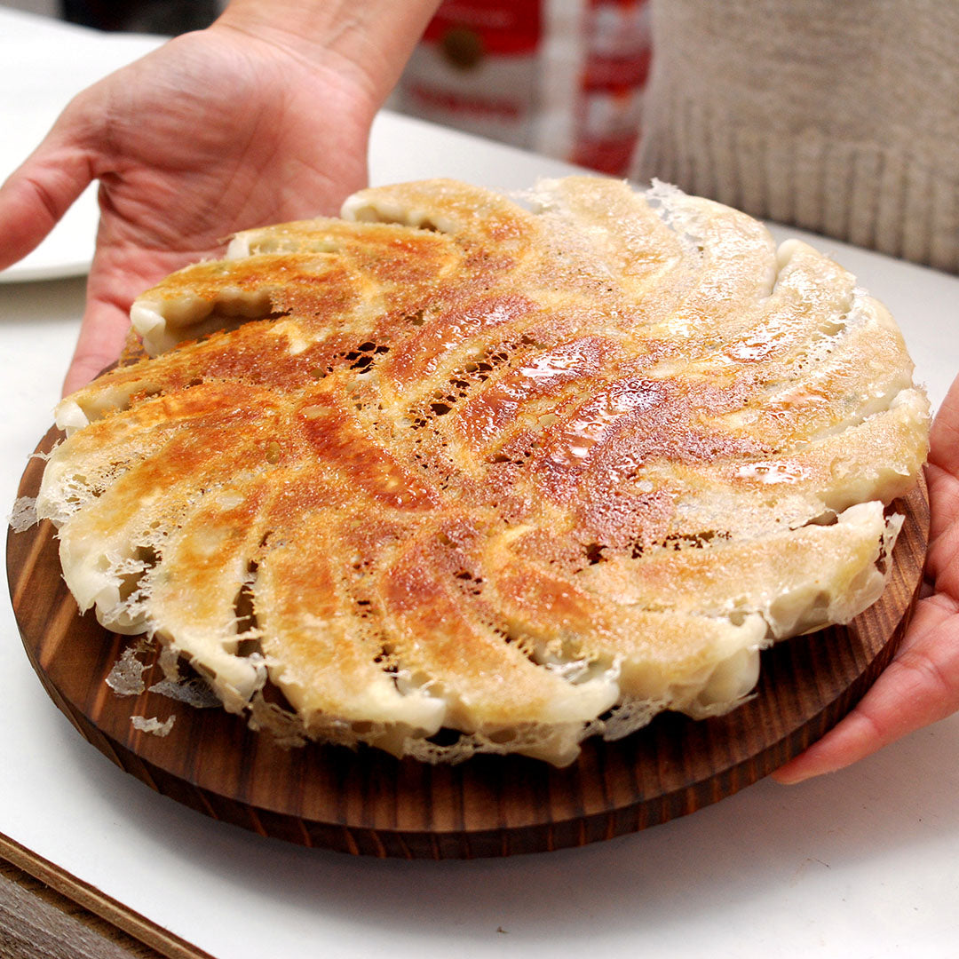 Seieido Cast Iron Sukiyaki &amp; Gyoza Pan